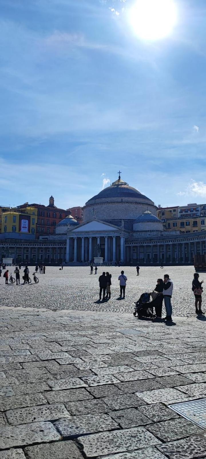 La Chicca Appartamento Intero Nei Quartieri Spagnoli Naples Exterior photo