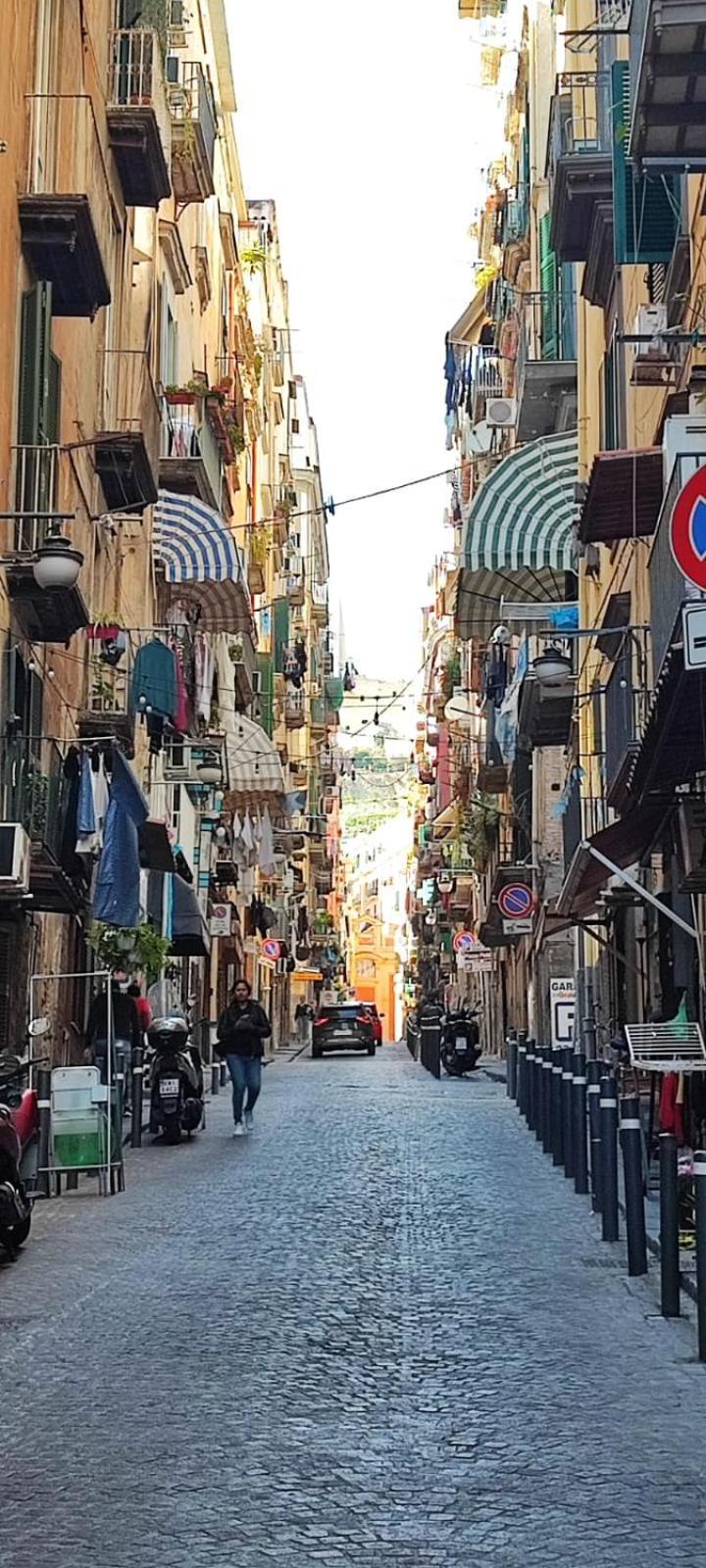 La Chicca Appartamento Intero Nei Quartieri Spagnoli Naples Exterior photo